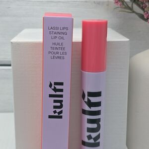 Kulfi Lassi Lips Staining Lip Oil -Guava